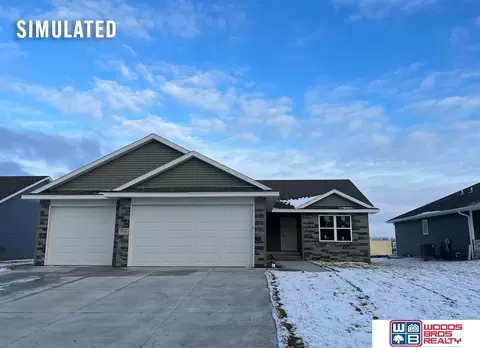 546 Pine St, Greenwood, NE 68366
