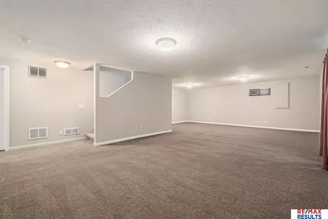 8017 Kilpatrick Pkwy, Bennington, NE 68007 photo 21
