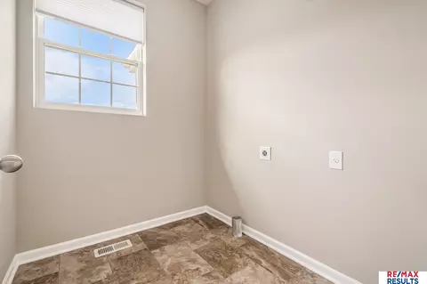 8017 Kilpatrick Pkwy, Bennington, NE 68007 photo 20
