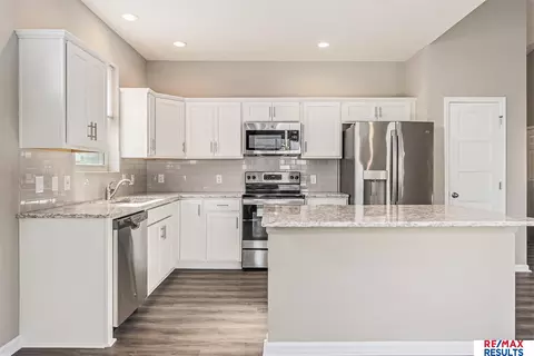 8017 Kilpatrick Pkwy, Bennington, NE 68007 photo 12