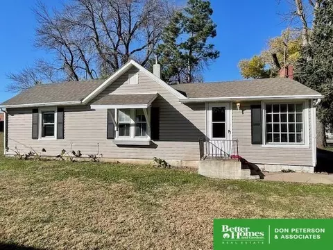 103 W Elm St, Cedar Bluffs, NE 68015