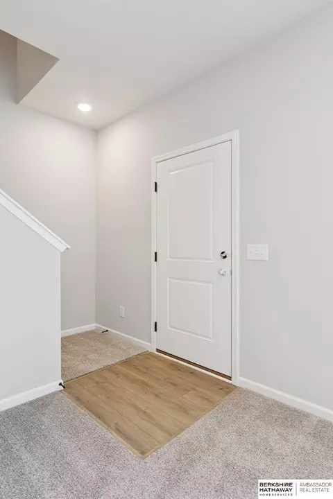 4697 E 21st Ave, Fremont, NE 68025 photo 2