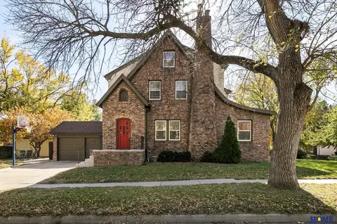 2501 Lafayette Ave, Lincoln, NE 68502