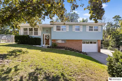 7629 Nebraska Ave, Omaha, NE 68134