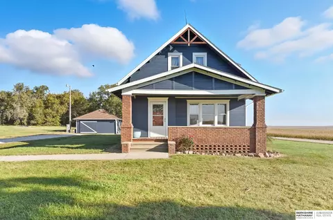 2396 H Rd, Oakland, NE 68045