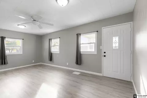 Living - 1324 N 7th St, Beatrice, NE 68310 photo 3 of 5