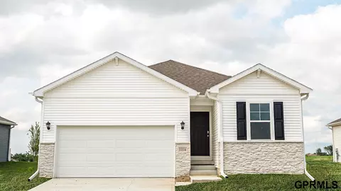 11857 S 114th Ave, Papillion, NE 68046