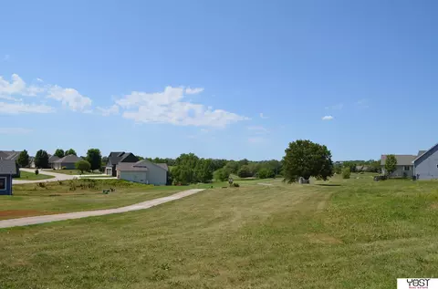 8614 Eagle Pt, Plattsmouth, NE 68048