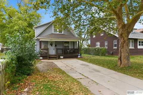 5323 N 25th Ave, Omaha, NE 68111