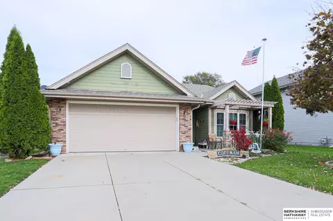 3020 11th Ave, Council Bluffs, IA 51501