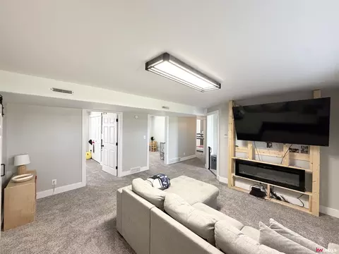 Living - 26855 SW 89 Rd, Beatrice, NE 68310 photo 4 of 4