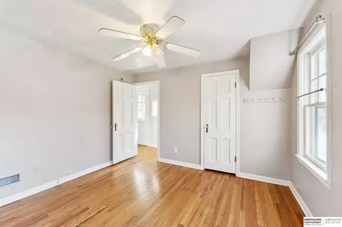 Bedroom - 101 E 16 Ave, Bellevue, NE 68005 photo 2 of 5