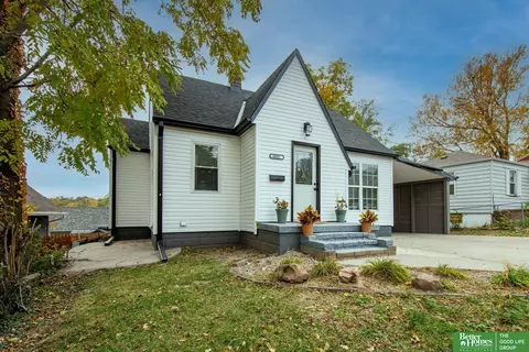 4005 Ohio St, Omaha, NE 68111
