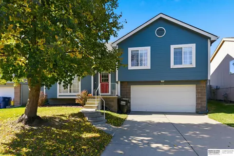 5332 S 188th St, Omaha, NE 68135