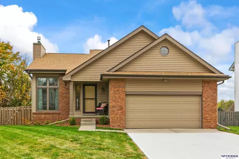 12515 Binney St, Omaha, NE 68164