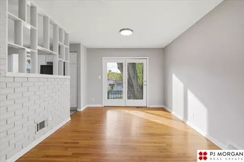 3927 Read St, Omaha, NE 68112 photo 7