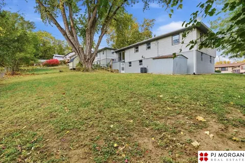 3927 Read St, Omaha, NE 68112 photo 23