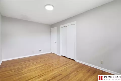 3927 Read St, Omaha, NE 68112 photo 17