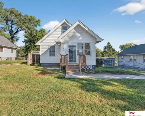 4316 Saratoga St, Omaha, NE 68111