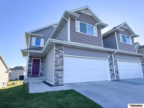 8945 Fremont St, Lincoln, NE 68507