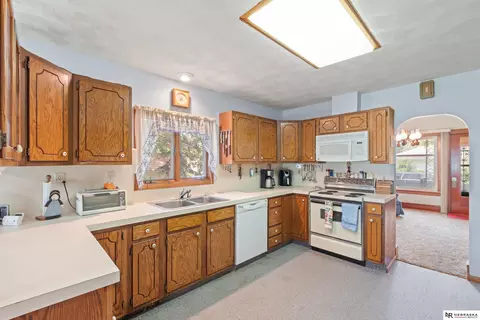 878 W 8th St, Wahoo, NE 68066 photo 9