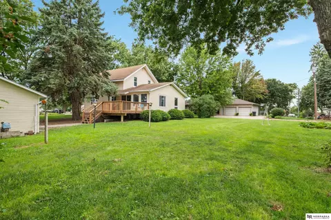 878 W 8th St, Wahoo, NE 68066 photo 3