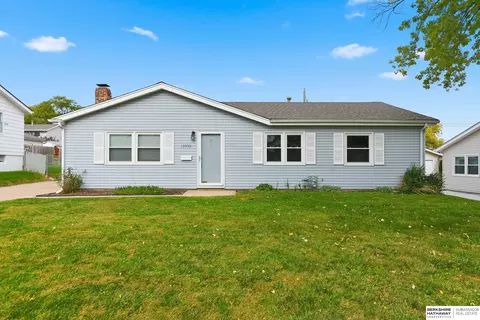 13936 Ohern St, Omaha, NE 68137