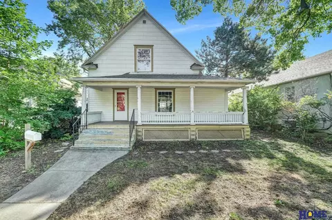 310 N 33rd St, Lincoln, NE 68503