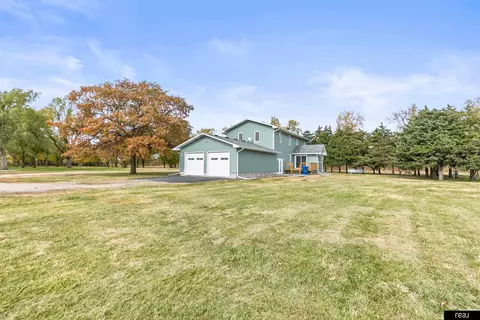 Exterior - 1763 County Rd S, Ames, NE 68621 photo 3 of 4