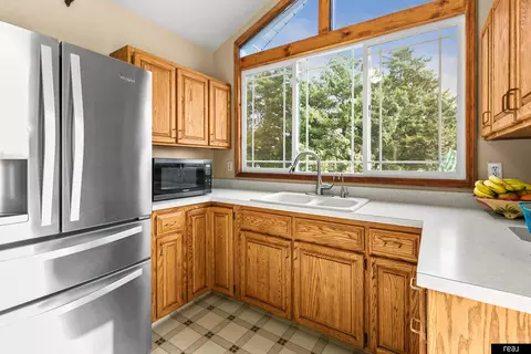 Kitchen - 1763 County Rd S, Ames, NE 68621 photo 1 of 2