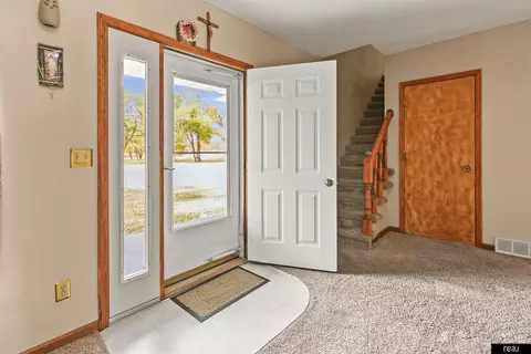 Entry Way - 1763 County Rd S, Ames, NE 68621 photo 1 of 2