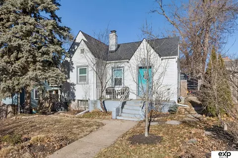 612 Avenue C, Plattsmouth, NE 68048