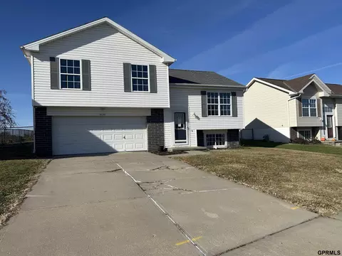 14314 S 25 Ave, Bellevue, NE 68123