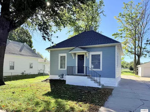 6521 Logan Ave, Lincoln, NE 68507