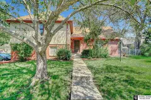 1600 Regency Dr, Lincoln, NE 68506