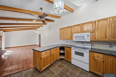 1722 N 11th St, Beatrice, NE 68310 photo 20