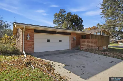 1722 N 11th St, Beatrice, NE 68310 photo 51