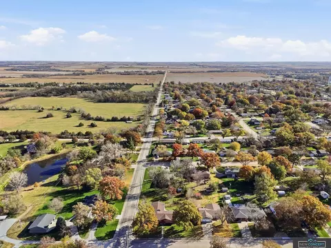 1722 N 11th St, Beatrice, NE 68310 photo 2