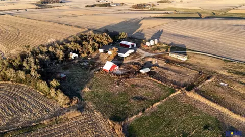 27504 County Rd 14, Hooper, NE 68031