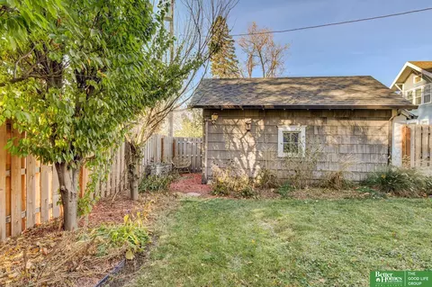 Exterior - 5007 Izard St, Omaha, NE 68132 photo 7 of 9