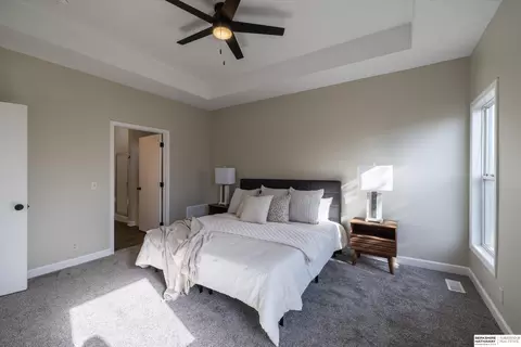 Bedroom - 17517 Patrick Ave, Omaha, NE 68116 photo 2 of 8