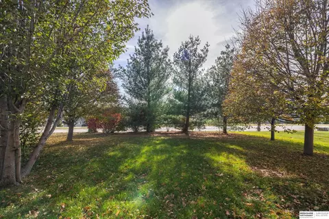 Exterior - 17517 Patrick Ave, Omaha, NE 68116 photo 9 of 9