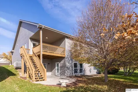 Exterior - 17517 Patrick Ave, Omaha, NE 68116 photo 5 of 9