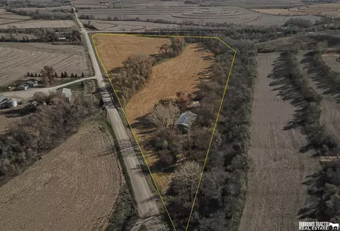 20707 Dutch Hall Rd, Bennington, NE 68007