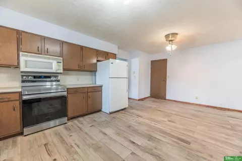 303 Eldora Ave, Weeping Water, NE 68463 photo 7