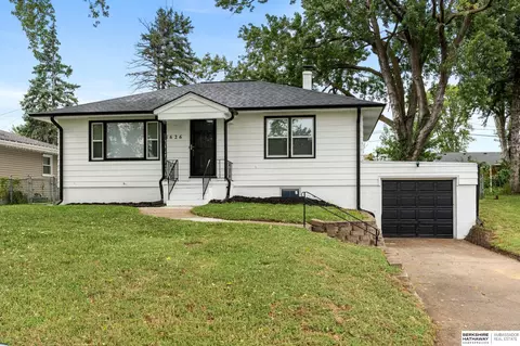 5626 Fowler Ave, Omaha, NE 68104