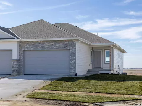11706 S 125 St, Papillion, NE 68046