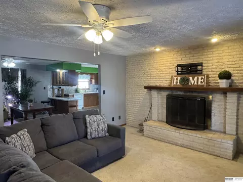 157 Washington St, Tecumseh, NE 68450