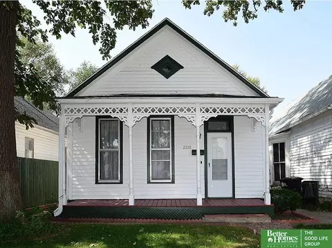 2328 S 10 St, Omaha, NE 68108