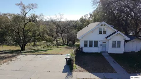 1805 M St, Omaha, NE 68107